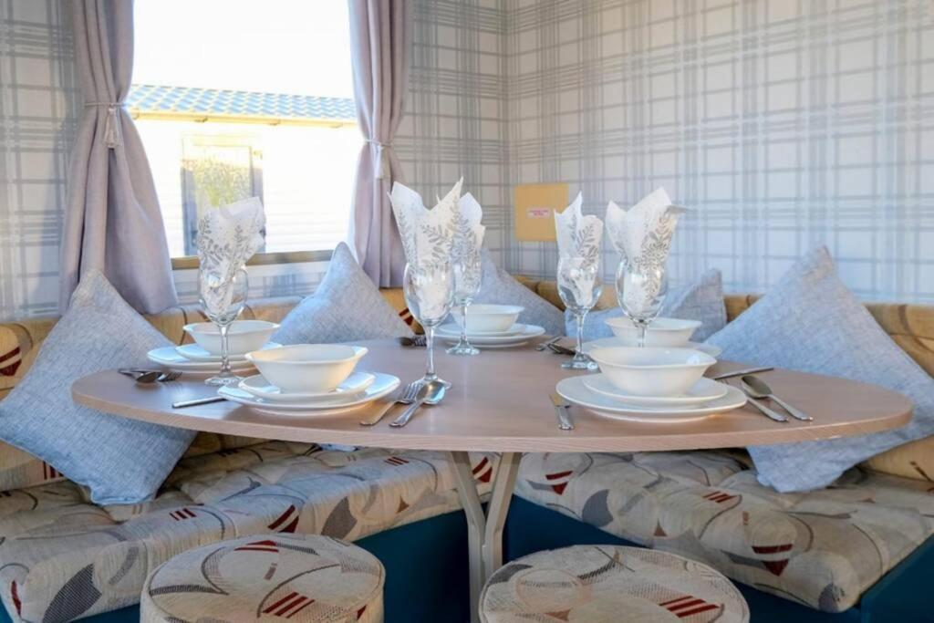 Hillingworth'S Hot Tub Retreat - St Cyrus Villa Garvock Bagian luar foto