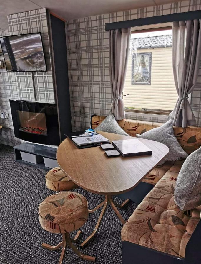 Hillingworth'S Hot Tub Retreat - St Cyrus Villa Garvock Bagian luar foto